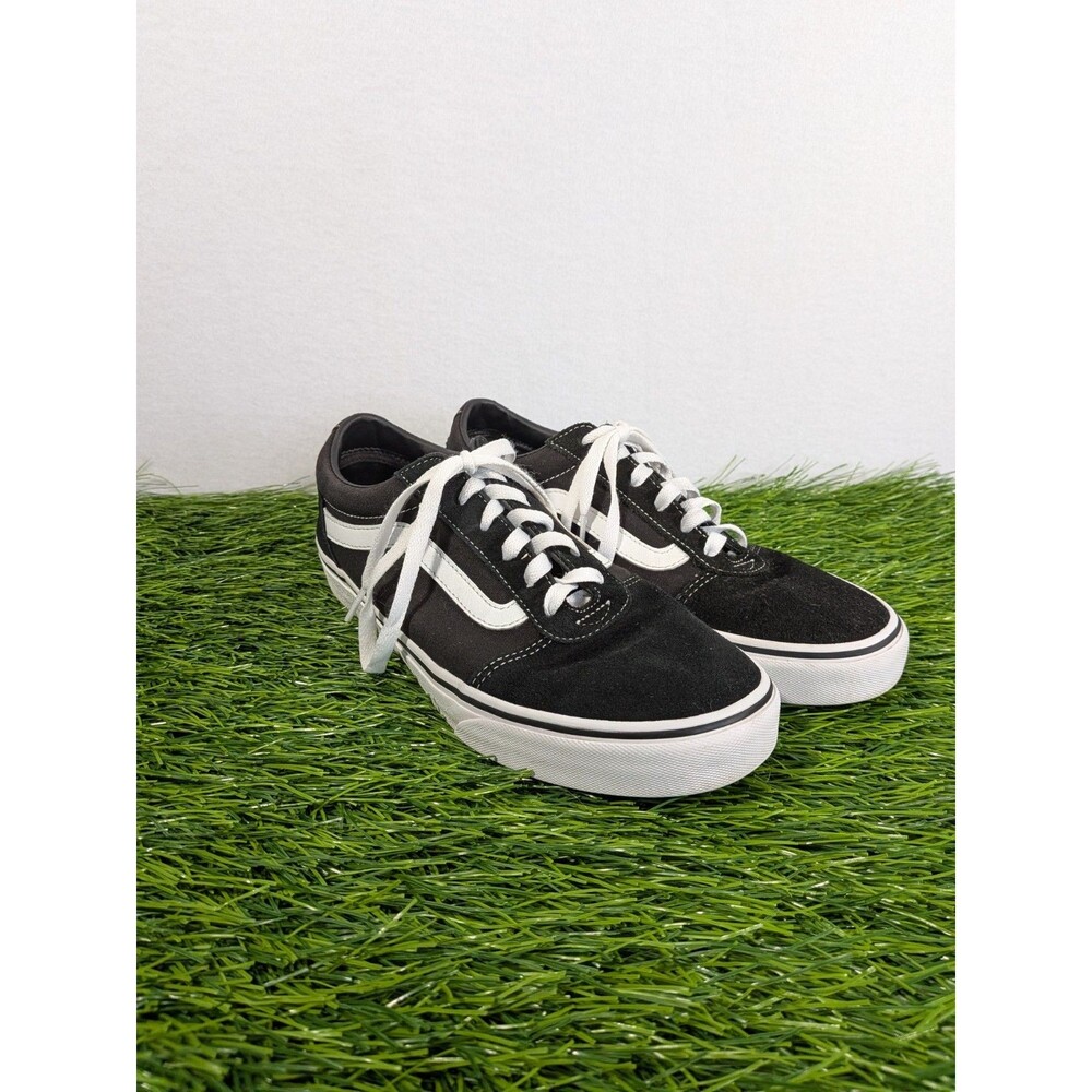 Vans Old Skool Black White Suede Canvas Skate Shoes Women's Size 9.0